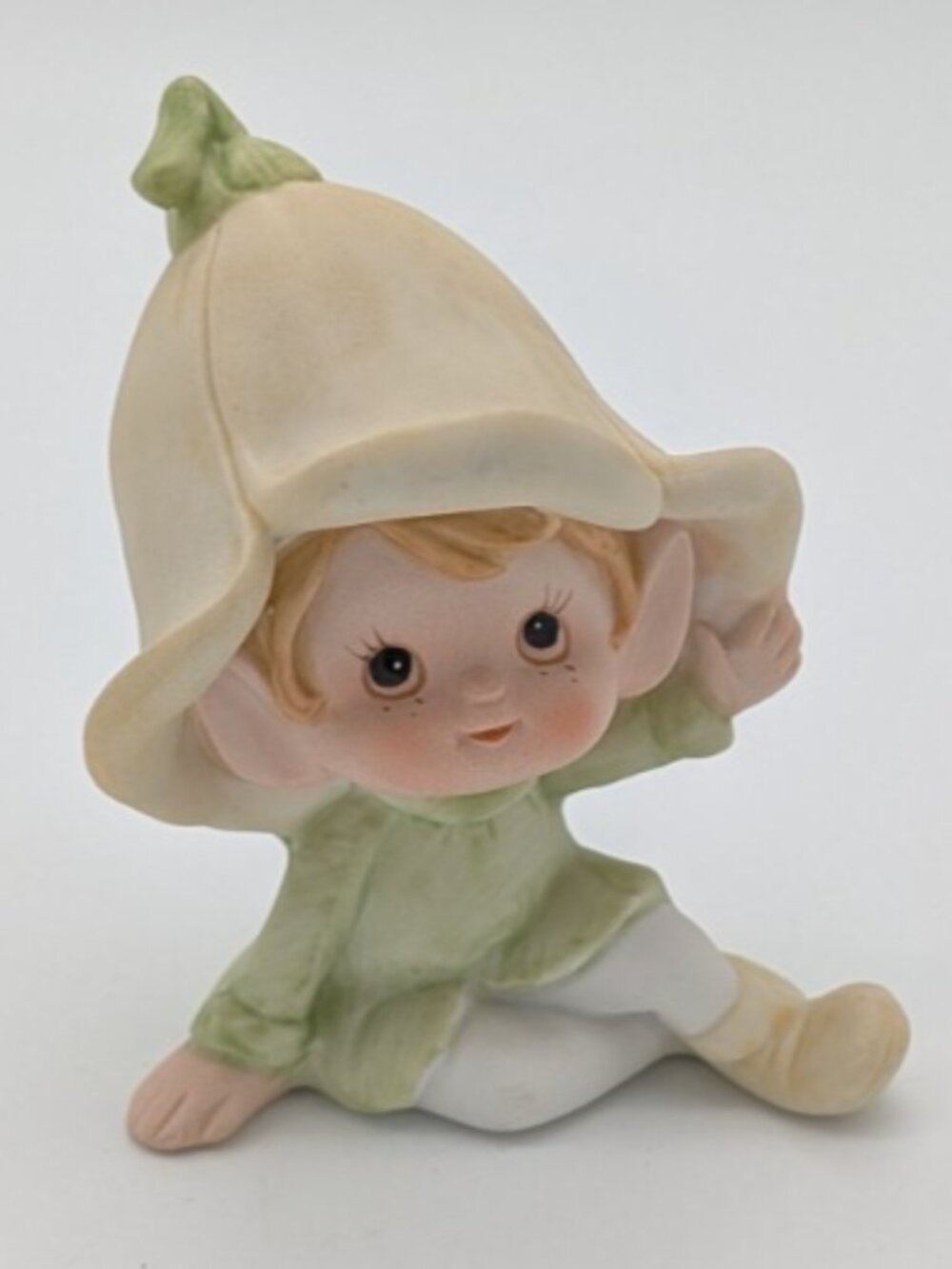 Vintage HOMCO Porcelain PIXIE ELF FIGURINE Big Flower Hat 5615 Taiwan